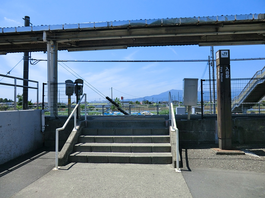 入谷駅の写真